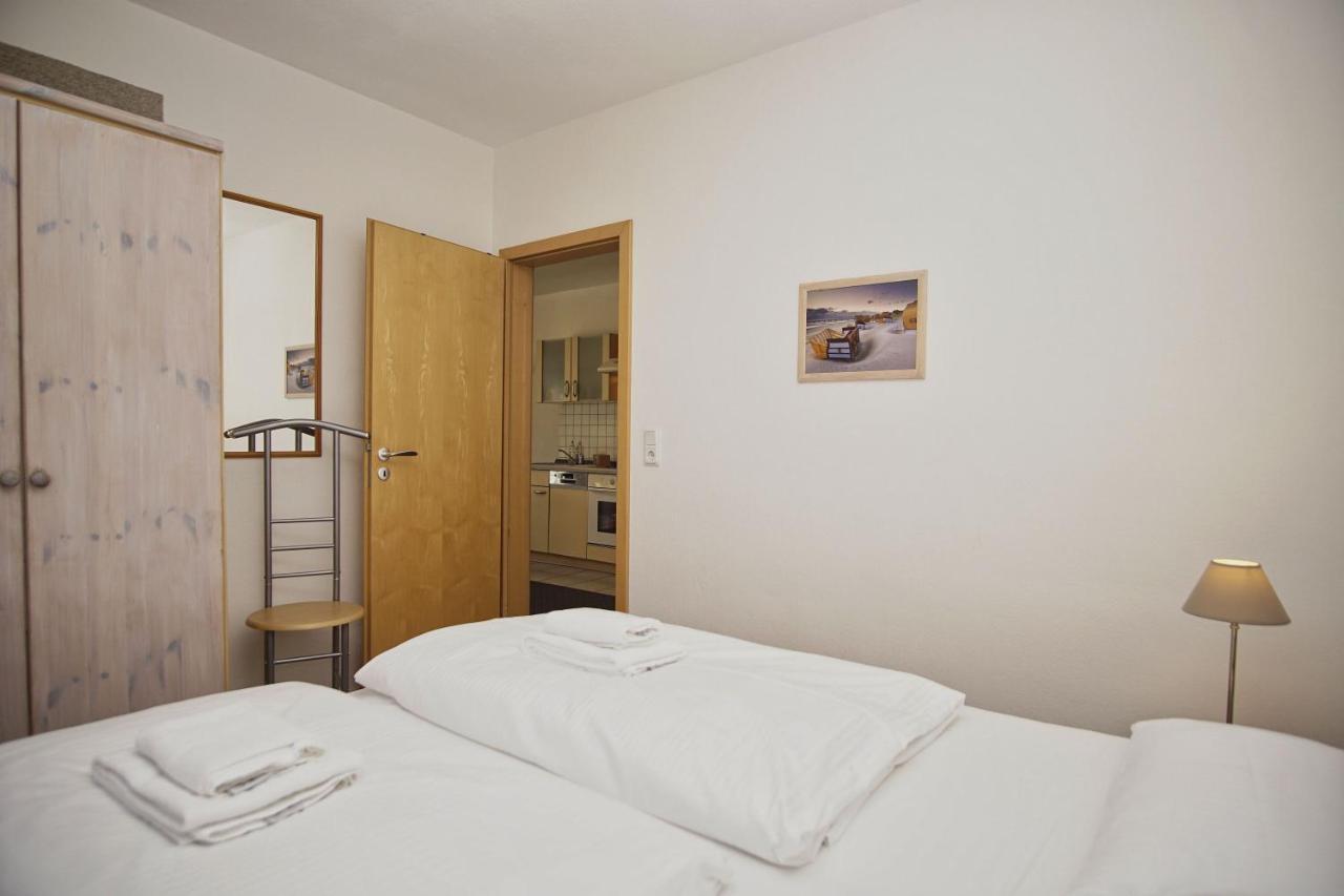 גוהרן Nah Am Meer, Ruhige Lage, Gratis Nutzung Vom Ahoi Erlebnisbad Und Sauna In Sellin - Haus Inselblick Fewo 01 מראה חיצוני תמונה